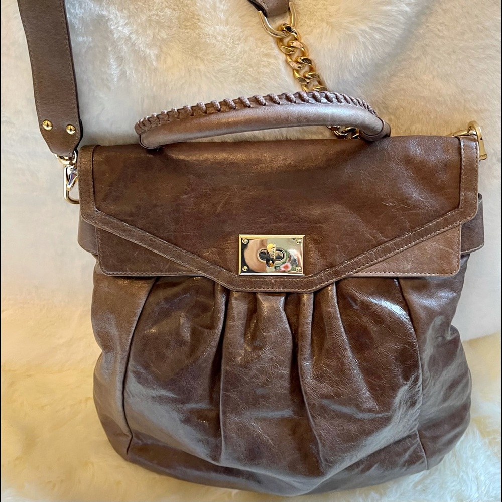Neiman Marcus Be&D Ruched Coco Brown Shoulder Bag w/Chain Accent & Dust …